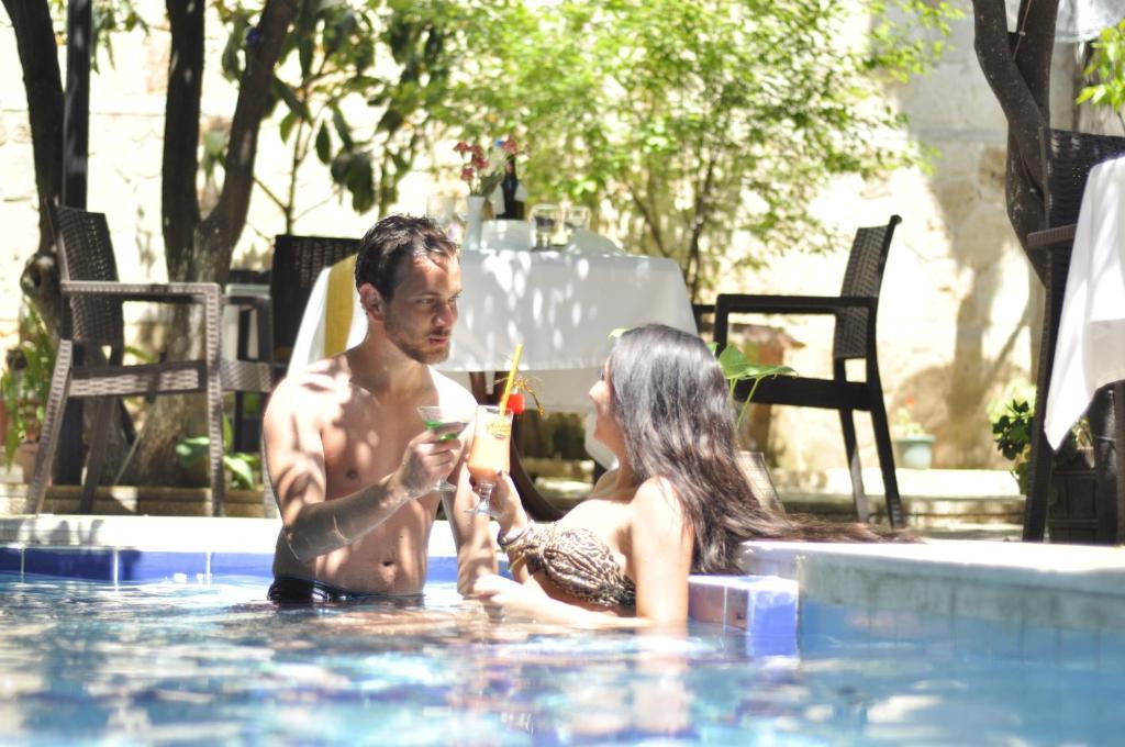 Villa Perla Hotel อันตัลยา ภายนอก รูปภาพ