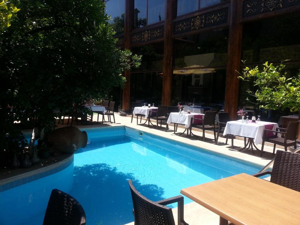 Villa Perla Hotel อันตัลยา ภายนอก รูปภาพ