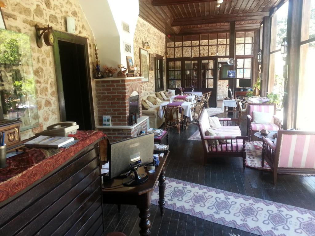 Villa Perla Hotel อันตัลยา ภายนอก รูปภาพ