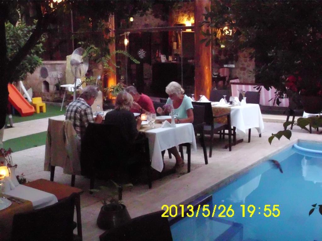 Villa Perla Hotel อันตัลยา ภายนอก รูปภาพ
