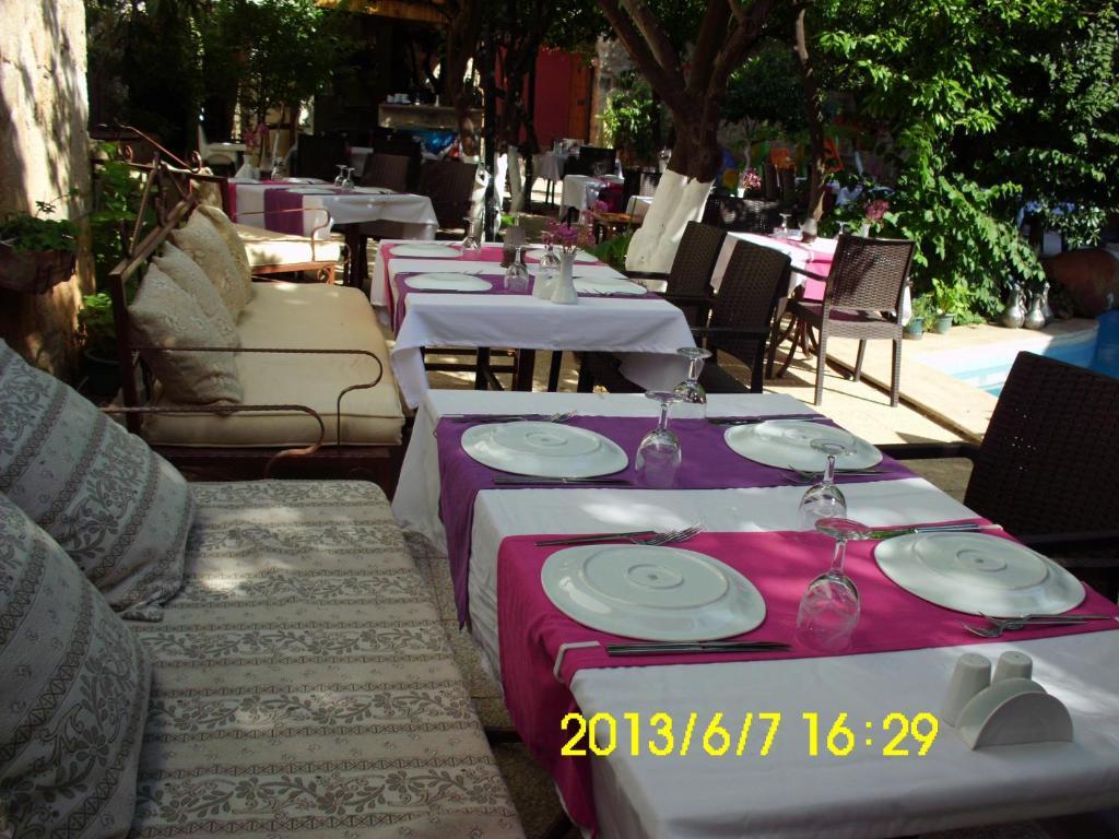 Villa Perla Hotel อันตัลยา ภายนอก รูปภาพ